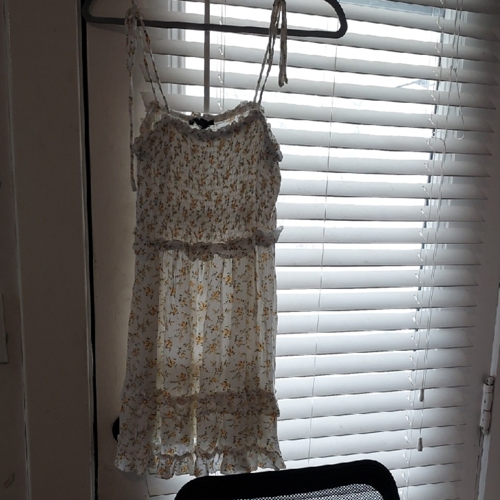 Forever 21 White and Yellow Floral Dress